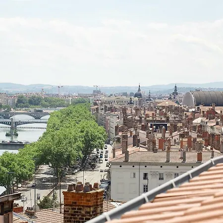 Appartement Studio Lumineux Cote Rhone *